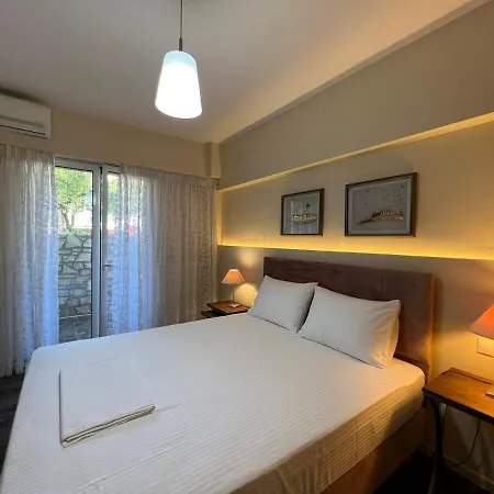 Celena City Kalamata Extérieur photo